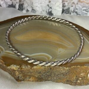 Vintage sterling silver Twist Design Bangle Bracelet.